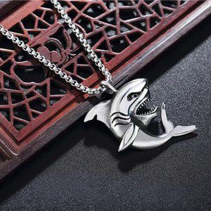 Mens Silver Stainless Steel Carve Shark Ocean Animal Pendant Rolo Chain Necklace